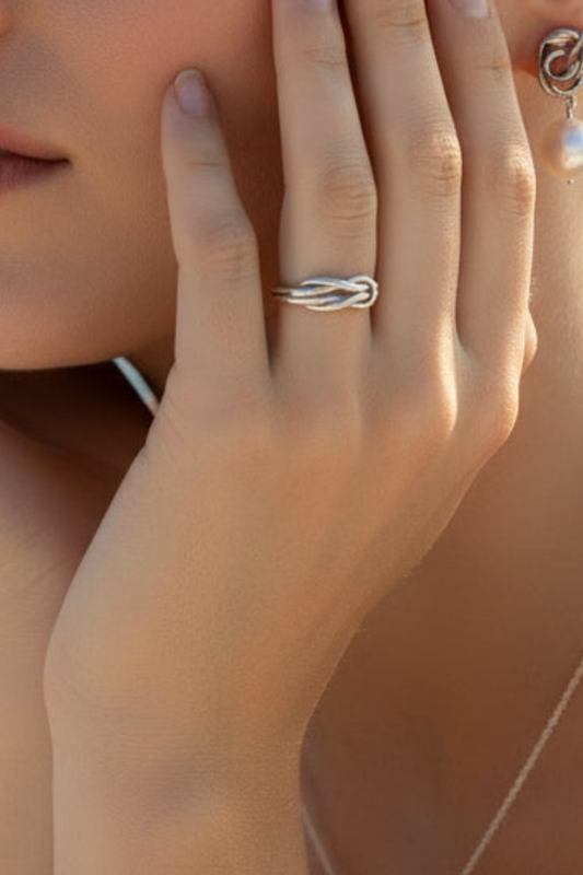 KNÖT Ring · 925 sterling silver, adjustable